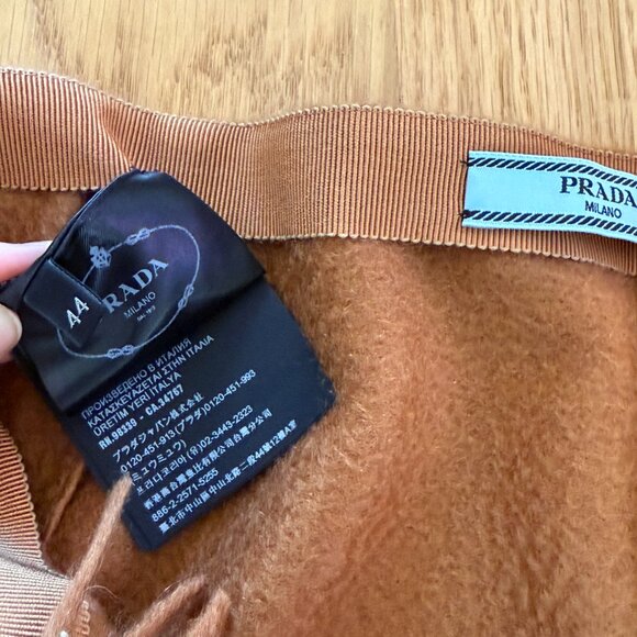 Prada wraparound cashmere miniskirt - Picture 5 of 6